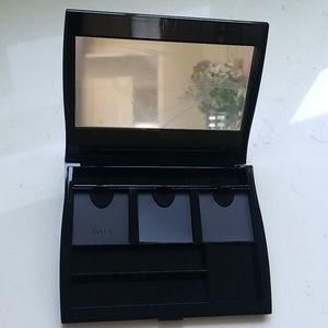 Mary Kay pro compact